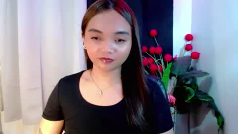 Snapshot of holy_shine chatting on January 2026 05:18:01 PM Bella online show from January 2026 05:18:01 PM