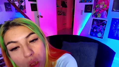   online show from February 2025 11:06:02 PM