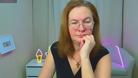 holymilfa online show from February 2026 04:44:01 AM