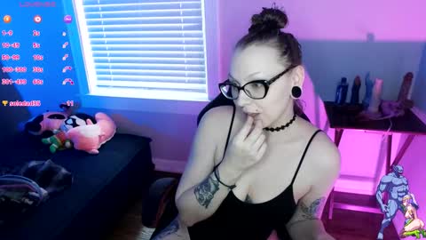 Viktoria online show from February 2026 07:39:02 PM