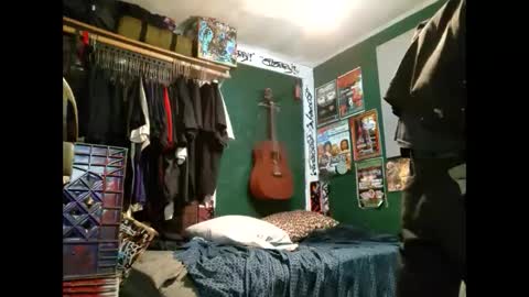 homeinvasion online show from December 2024 02:10:02 AM