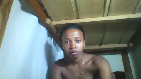 Snapshot of honeria98 chatting on January 2026 03:37:02 PM honeria98 online show from January 2026 03:37:02 PM