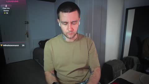 Andrew online show from February 2025 01:38:01 PM