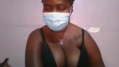 Snapshot of honey_beb chatting on September 2025 07:48:01 PM honey_beb online show from September 2025 07:48:01 PM