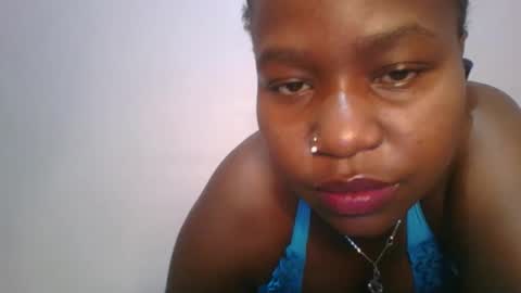 Snapshot of honey_beb chatting on October 2025 09:35:02 PM honey_beb online show from October 2025 09:35:02 PM