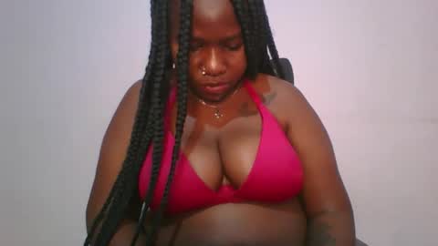 Snapshot of honey_beb chatting on October 2025 04:40:02 PM honey_beb online show from October 2025 04:40:02 PM