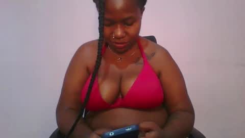 Snapshot of honey_beb chatting on October 2025 04:57:02 AM honey_beb online show from October 2025 04:57:02 AM