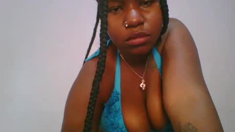 Snapshot of honey_beb chatting on November 2025 06:46:01 AM honey_beb online show from November 2025 06:46:01 AM