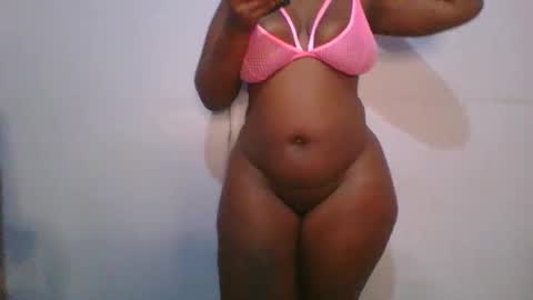 Snapshot of honey_beb chatting on November 2025 01:28:01 AM honey_beb online show from November 2025 01:28:01 AM