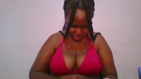 Snapshot of honey_beb chatting on November 2025 04:39:02 AM honey_beb online show from November 2025 04:39:02 AM