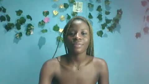 Queen online show from September 2025 08:47:02 PM