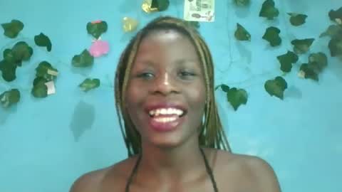 Queen online show from October 2025 09:29:02 AM