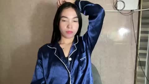 honey_cake623321 online show from May 2026 11:59:01 AM