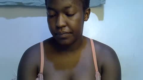 Snapshot of honey_dropp1 chatting on May 2026 04:35:01 PM honey_dropp1 online show from May 2026 04:35:01 PM
