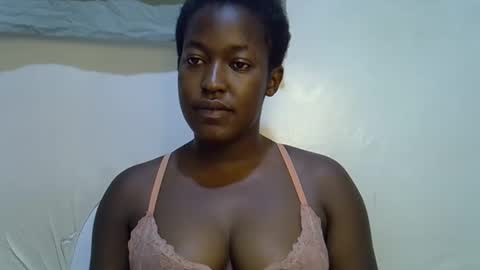Snapshot of honey_dropp1 chatting on May 2026 05:25:03 AM honey_dropp1 online show from May 2026 05:25:03 AM