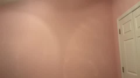 honey_man14 online show from September 2025 06:52:02 PM