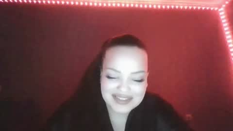 Snapshot of honey_miracle chatting on June 2026 06:23:01 PM honey_miracle online show from June 2026 06:23:01 PM