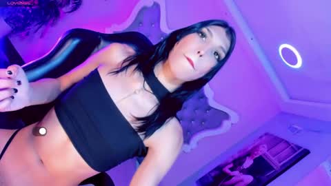 Snapshot of honey_moontsts chatting on May 2026 12:02:02 PM honey_moontsts online show from May 2026 12:02:02 PM