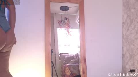 Honey-Sweett online show from February 2025 06:33:01 PM