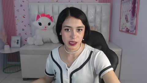 HONEY  online show from January 2025 08:13:02 PM
