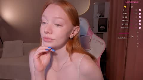 honeyautumn online show from November 2025 09:25:02 PM