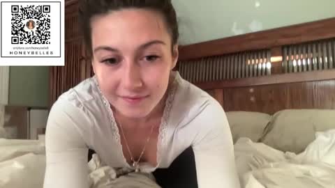 belle brunette online show from December 2024 12:52:02 PM
