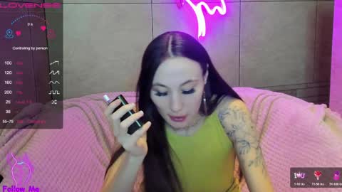 Lizzy online show from April 2026 06:10:01 PM