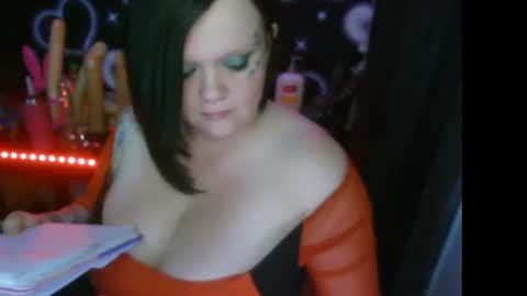 Snapshot of honeychambers chatting on July 2026 10:14:02 PM honeychambers online show from July 2026 10:14:02 PM