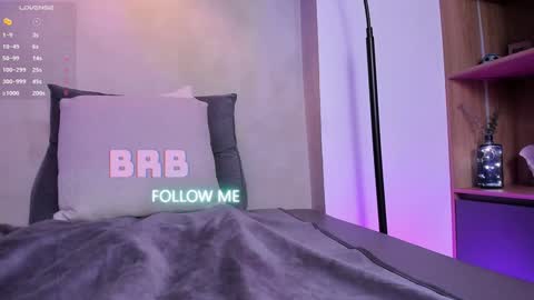 Sofia independent model online show from January 2025 11:28:01 AM