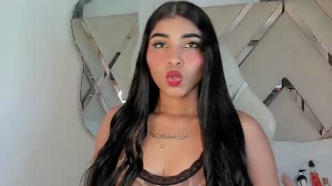 honeyht online show from June 2026 12:14:02 PM