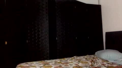 Snapshot of honeymagicxo chatting on December 2024 06:14:01 AM honeymagicxo online show from December 2024 06:14:01 AM