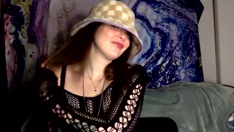 Snapshot of honeymagicxo chatting on March 2025 01:42:02 AM honeymagicxo online show from March 2025 01:42:02 AM