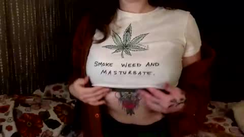 Snapshot of honeymagicxo chatting on November 2025 09:48:02 PM honeymagicxo online show from November 2025 09:48:02 PM