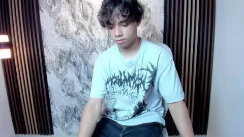 honeymoon_sariel online show from April 2026 01:32:02 PM