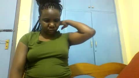 Honeymuny online show from November 2025 08:02:01 PM