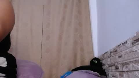Snapshot of honeypussy3021 chatting on May 2026 08:52:01 AM Victoria online show from May 2026 08:52:01 AM