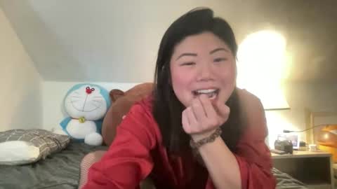 Snapshot of honeysunshineneko chatting on February 2026 03:07:01 PM HoneySunshineNeko online show from February 2026 03:07:01 PM