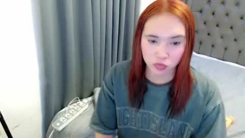 Snapshot of honeysw8tgirl chatting on August 2026 11:01:01 AM kendra online show from August 2026 11:01:01 AM
