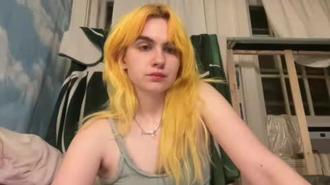 Snapshot of honeyxlimbed chatting on April 2026 02:03:02 AM Emi Rose online show from April 2026 02:03:02 AM