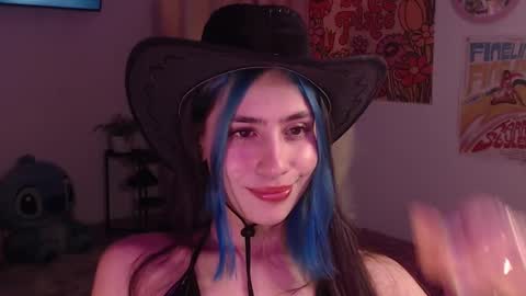 Snapshot of honeyypeaach chatting on December 2024 03:30:02 AM    online show from December 2024 03:30:02 AM