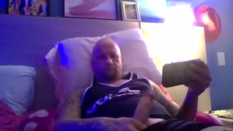 Snapshot of hooliganbilly2 chatting on March 2026 06:30:01 AM hooliganbilly2 online show from March 2026 06:30:01 AM