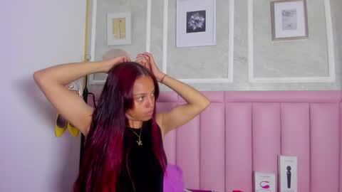 holly online show from January 2026 08:47:02 PM