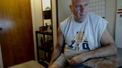 Snapshot of hoosierdadddy4u chatting on June 2026 12:00:01 PM Jayson online show from June 2026 12:00:01 PM