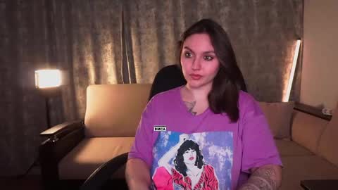 Snapshot of hoot_owl_cb chatting on May 2026 03:06:02 PM Karina online show from May 2026 03:06:02 PM
