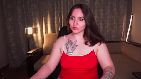 Snapshot of hoot_owl_cb chatting on June 2026 03:11:01 PM Karina online show from June 2026 03:11:01 PM