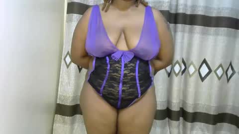 Snapshot of horney_soul chatting on October 2025 07:15:01 PM Bianca Spice online show from October 2025 07:15:01 PM