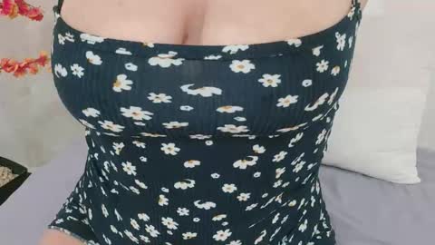 call me emily online show from November 2025 01:01:02 PM