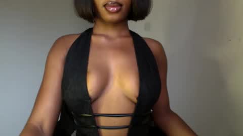 Snapshot of horny_goddess_delilah chatting on May 2026 11:29:01 AM delilah online show from May 2026 11:29:01 AM