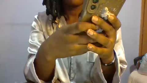 Snapshot of horny_hearts chatting on May 2026 01:29:02 PM phanice online show from May 2026 01:29:02 PM