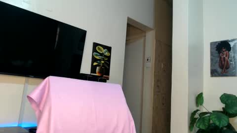 horny_princcess online show from January 2025 06:13:02 AM